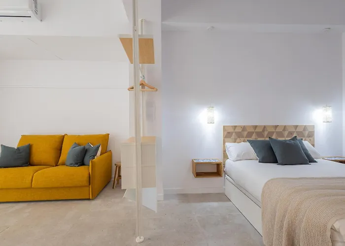 Florit Flats - Quiet And Cozy By The Joaquin Sorolla Station *