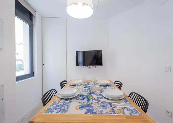 Florit Flats - Quiet And Cozy By The Joaquin Sorolla Station